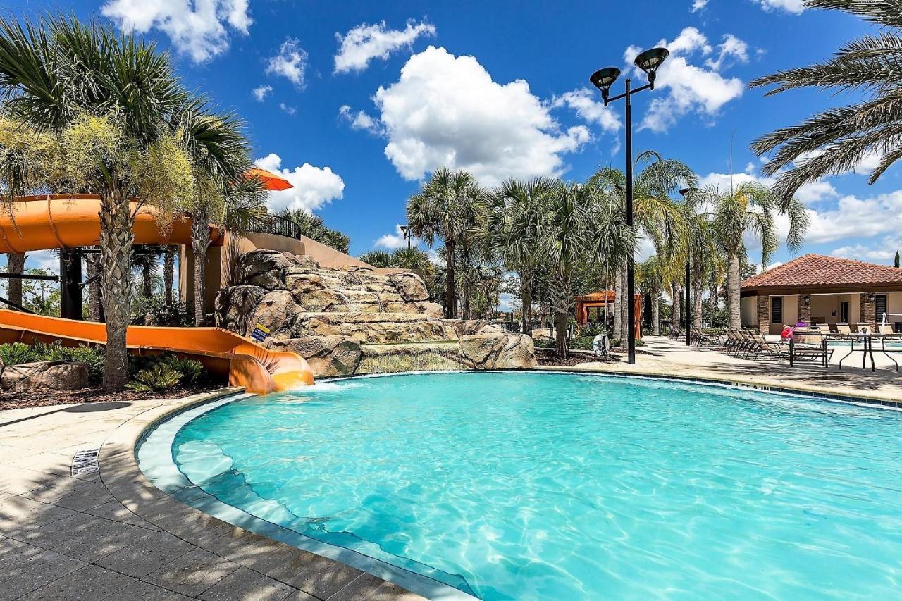 Serene Bliss At Ellis Exclusive Davenport